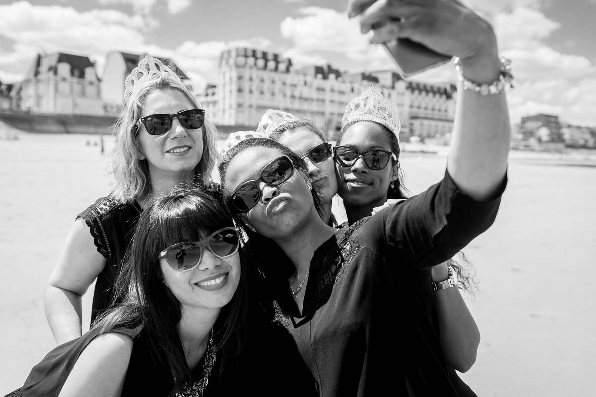 EVJF en Normandie Selfie de copines